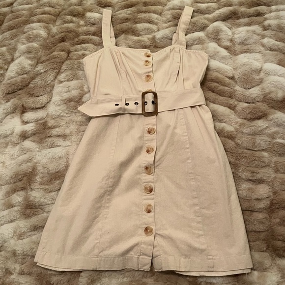 Sky And Sparrow Cotton and Linen Belted Dress - Picture 5 of 5